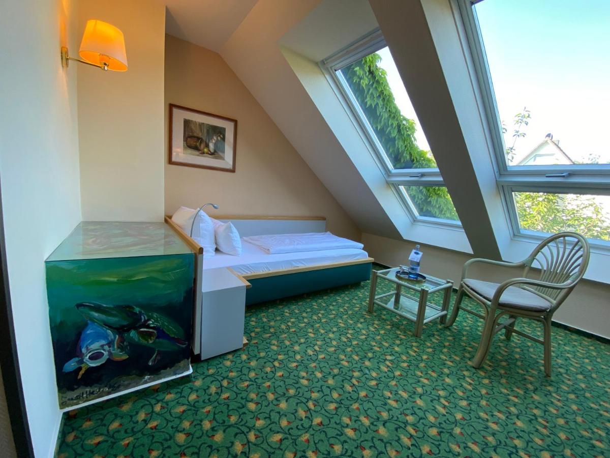 Hotel Am Mueritz-Nationalpark Варен Экстерьер фото