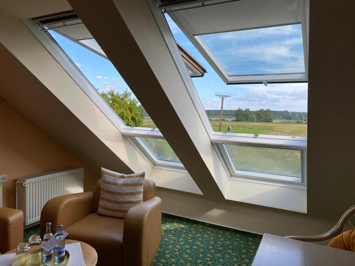 Hotel Am Mueritz-Nationalpark Варен Экстерьер фото